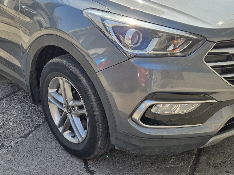 Hyundai Santa fe Santa Fe Dm 2.4 Aut 2020 Usado en Rosselot Usados