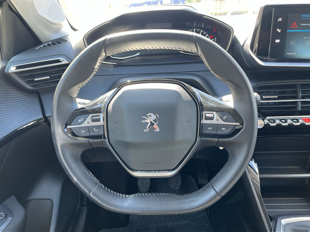 Peugeot 208 208 Puretech 4x2 1.2 2024 Usado en Usados de Primera - Sergio Escobar