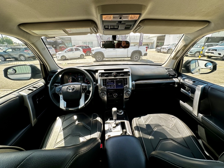 Toyota 4runner 4.0 Sr5 At 2022 Usado  Usado en Kovacs Usados