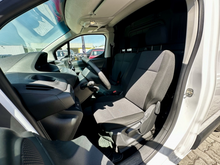 Peugeot Partner L1 Blue Hdi 100 1.5 2023 Usado  Usado en Kovacs Usados