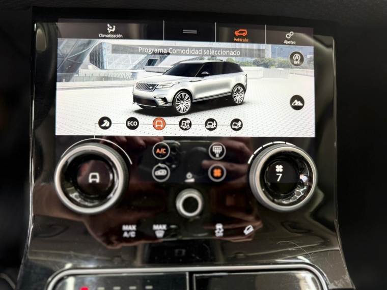 Land rover Range rover velar Awd 2.0 Aut 2019 Usado en Automotriz Olea Flaño