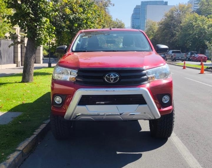 Toyota Hilux Dx 4x4 2.4 2022  Usado en Autos