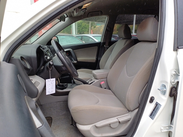 Toyota Rav4 Rav 4 2.0 Aut 4x2 2011 Usado en Rosselot Usados