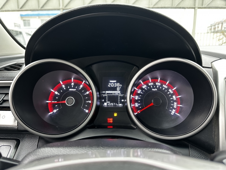 Ssangyong Tivoli Tivoli Gas 4x2 1.6 Mt Tv1010 2017 Usado en Rosselot Usados