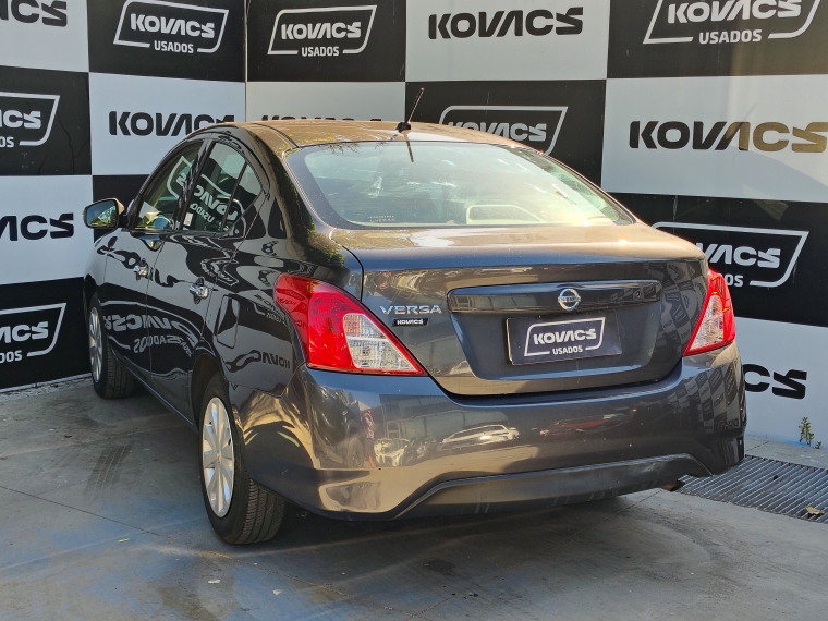 Nissan Versa 1.6 Sense  (radio Touch)  Mt 2020 Usado  Usado en Kovacs Usados