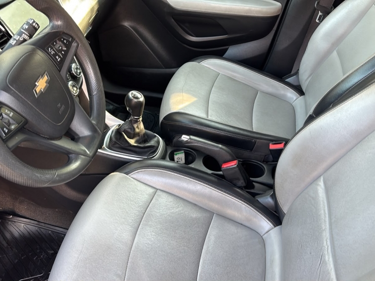 Chevrolet Tracker — foto 13 de 14