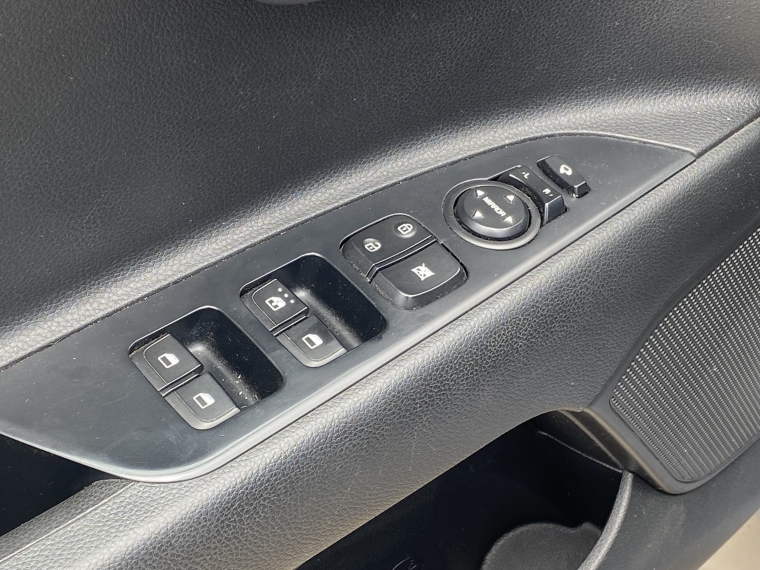 Kia Rio 5 Rio 5 Ex 1.4 2020 Usado en Rosselot Usados