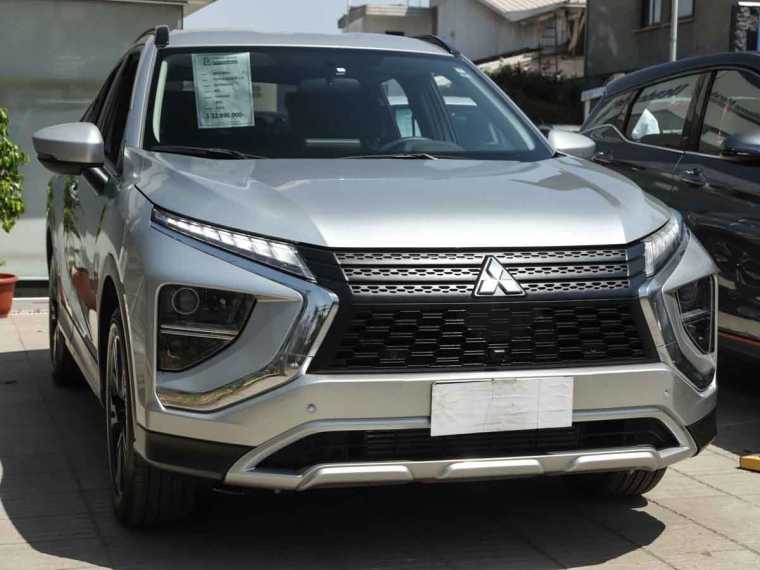 Mitsubishi Eclipse cross Rt 1.5 4x2 At 2025 Usado  Usado en Webautos.cl