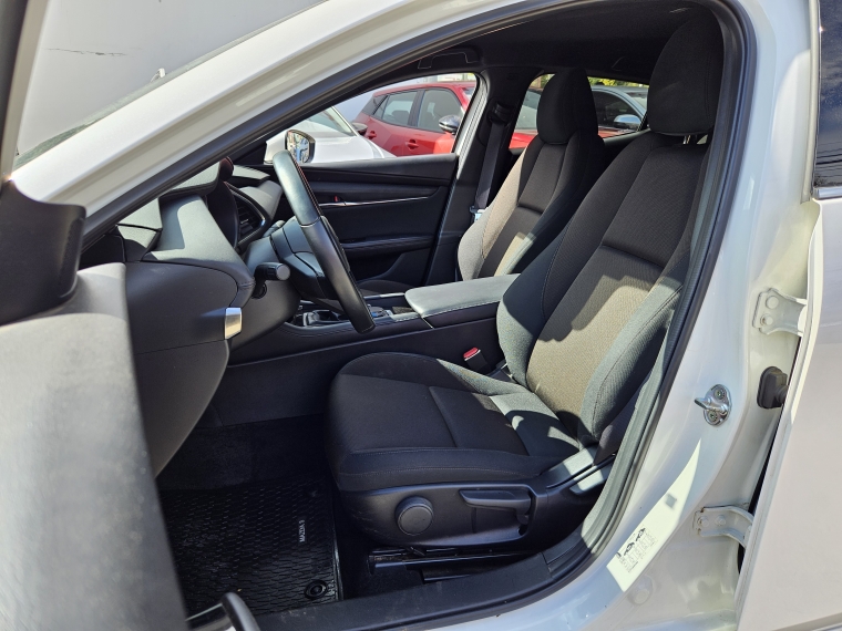Mazda 3 3 Sport Hb 2.0 2024 Usado en Rosselot Usados