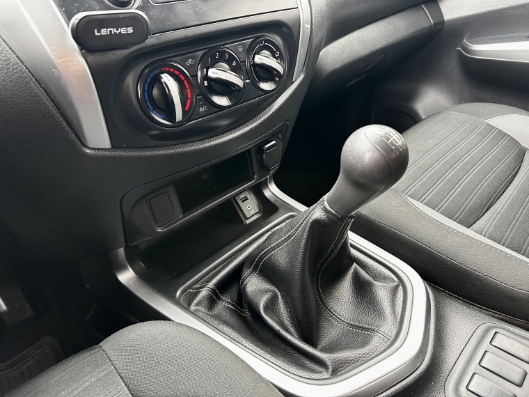 Nissan Navara 2.3 Mt 2021 Usado  Usado en Kovacs Usados