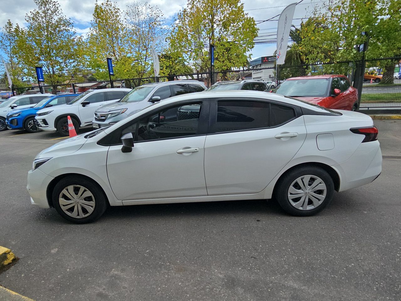 Nissan Versa Versa  Mt 1.6 2023 Usado en Usados de Primera - Sergio Escobar