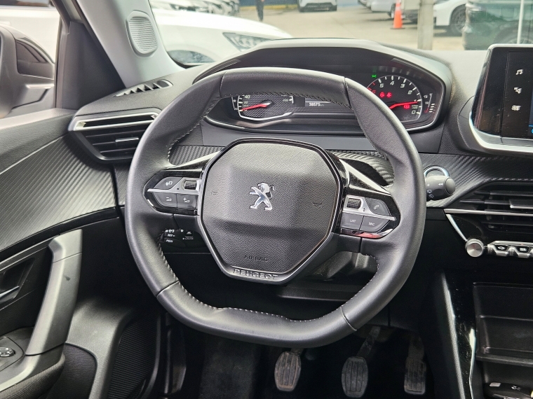 Peugeot 2008 2008 Puretech 130 1.2 2023 Usado en Rosselot Usados
