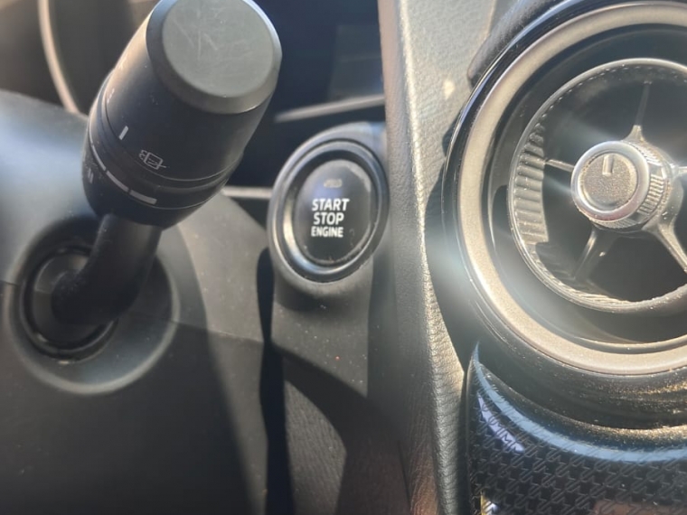 Mazda 2 Sport Hb 1.5 Mt 2017  Usado en GT Autos