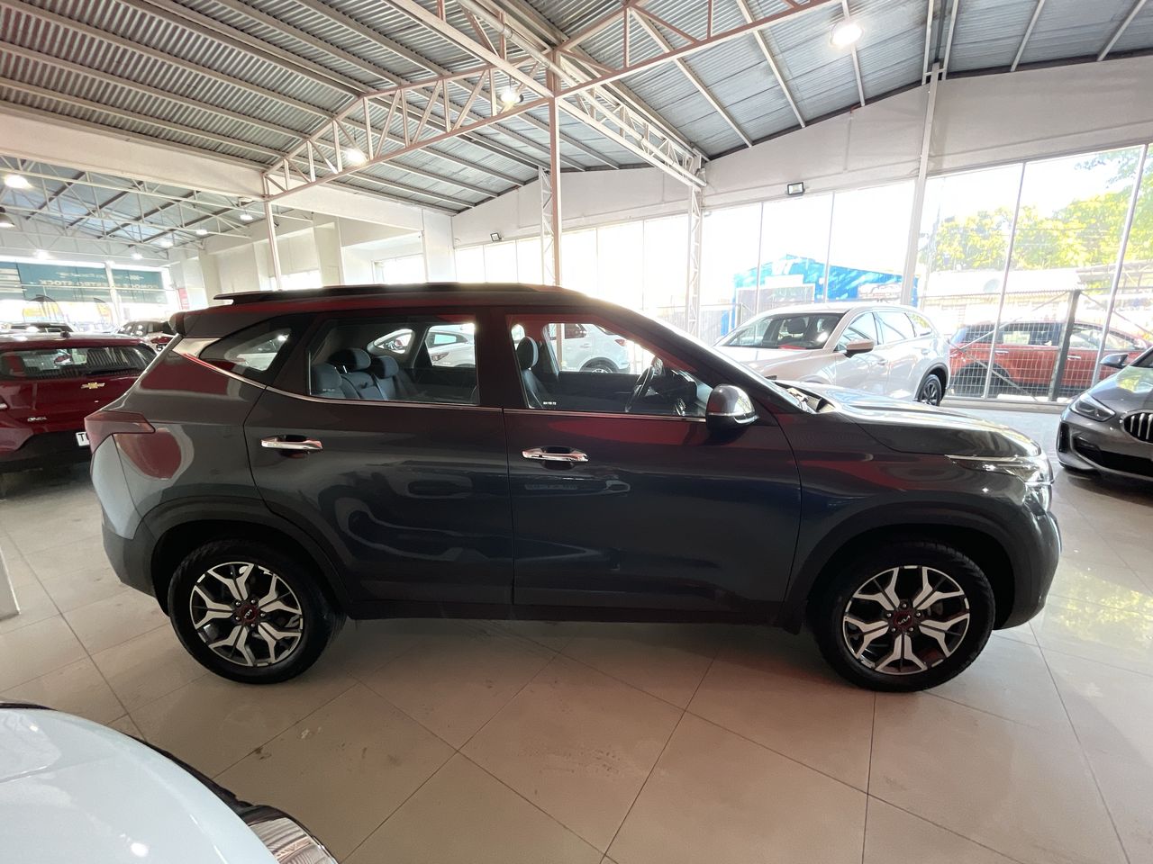 Kia Seltos Seltos Mpi 6mt 1.6 2023 Usado en Usados de Primera - Sergio Escobar