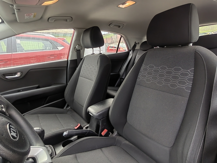Kia Rio 5 Rio 5 C Ex 1.4l 6mt Full - 1947 2018 Usado en Rosselot Usados