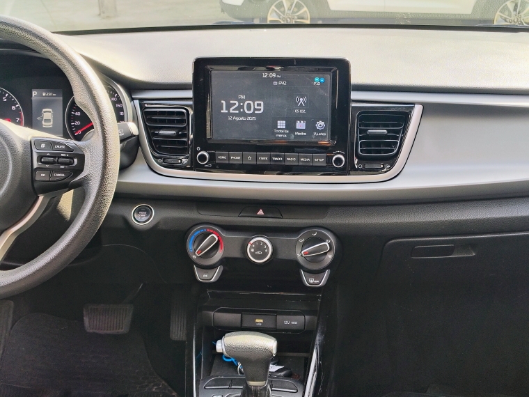 Kia Rio 4 Rio 4 6at 1.4 Aut 2022 Usado en Rosselot Usados