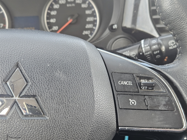 Mitsubishi Outlander Outlander 2.0 2021 Usado en Rosselot Usados