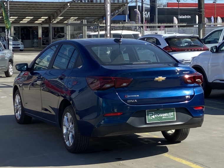 Chevrolet Onix sedan Onix Hb 1.0 2024 Usado en Rosselot Usados