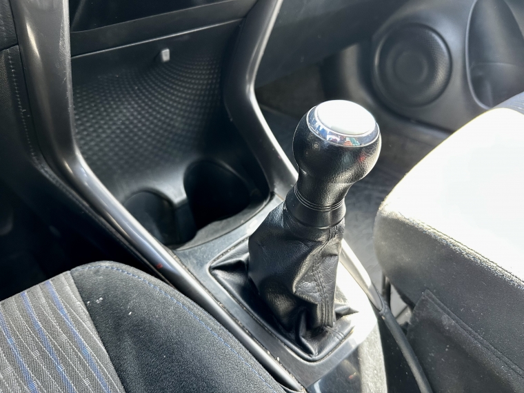 Toyota Yaris 1.5 Sedan Gli E Mt 2023 Usado  Usado en Kovacs Usados