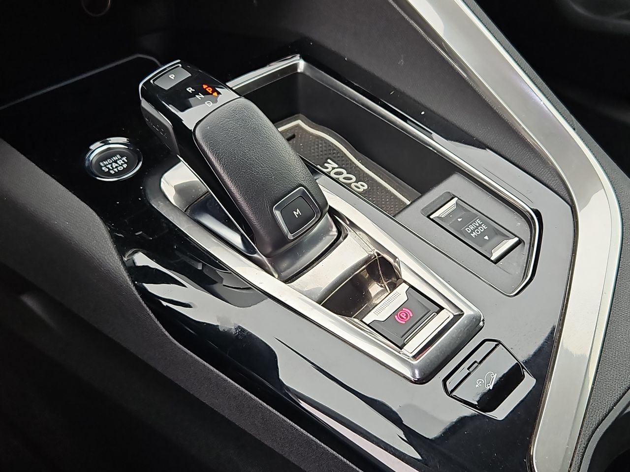 Peugeot 3008 3008 Thp 165hp 1.6 Aut 2022 Usado en Usados de Primera - Sergio Escobar