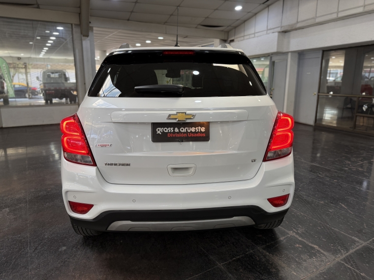 Chevrolet Tracker Lt 1.8l 5mt Ac 2017  Usado en Grass & Arueste
