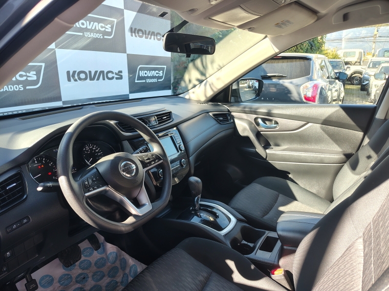 Nissan X-trail 2.5 Sense 2row At 2023 Usado  Usado en Kovacs Usados