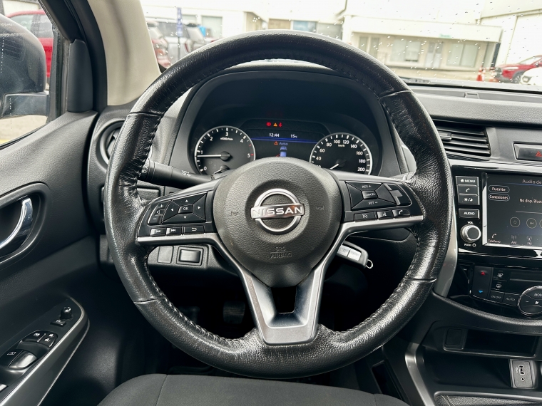 Nissan Navara 2.3 Dc Se Mt 4x4 Diesel 2023 Usado  Usado en Kovacs Usados