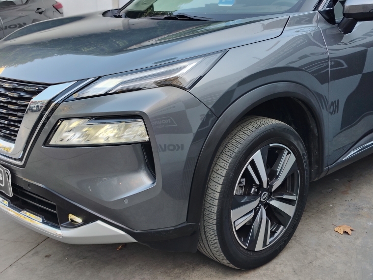 Nissan X-trail 2.5  Exclusive  At  4x4 2023 Usado  Usado en Kovacs Usados