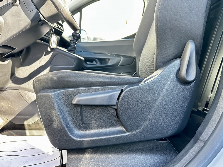 Peugeot Partner Partner L1 1.5 2025 Usado en Rosselot Usados
