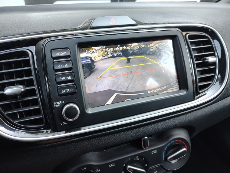 Kia Soluto 1.4 Lx Mt 2024 Usado  Usado en Kovacs Usados