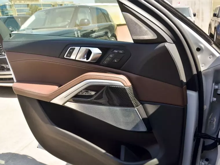 Bmw X6 4.4 M50i X-drive 4wd At 5p 2023 Usado  Usado en Webautos.cl