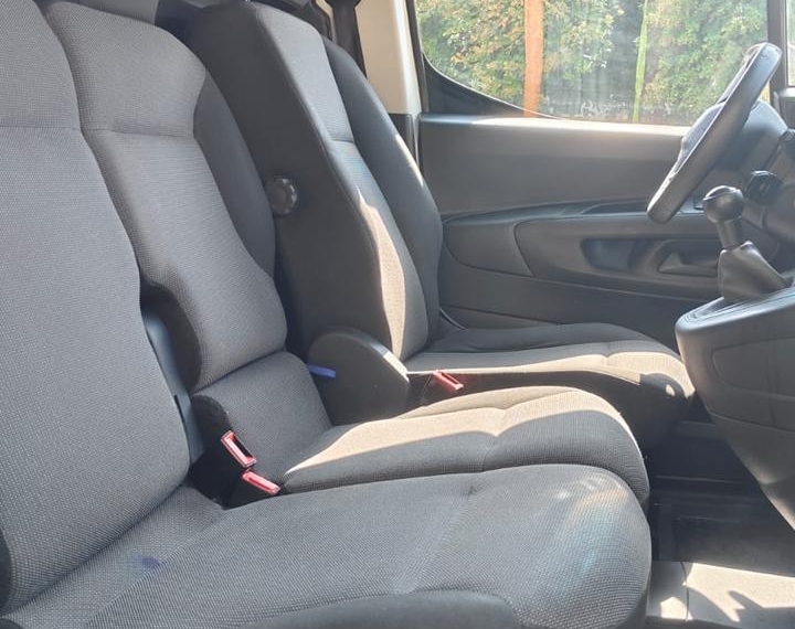 Peugeot Partner Hdi 1.6 2022  Usado en GT Autos