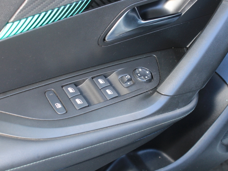 Peugeot 2008 1.5  Blue Hdi  130 Eat8 Aut 2023 Usado  Usado en Kovacs Usados