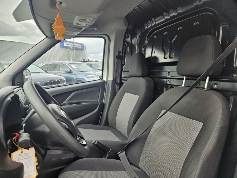 Ram V1000 Van 1000 Cargo Large 1.3 2023 Usado en Rosselot Usados