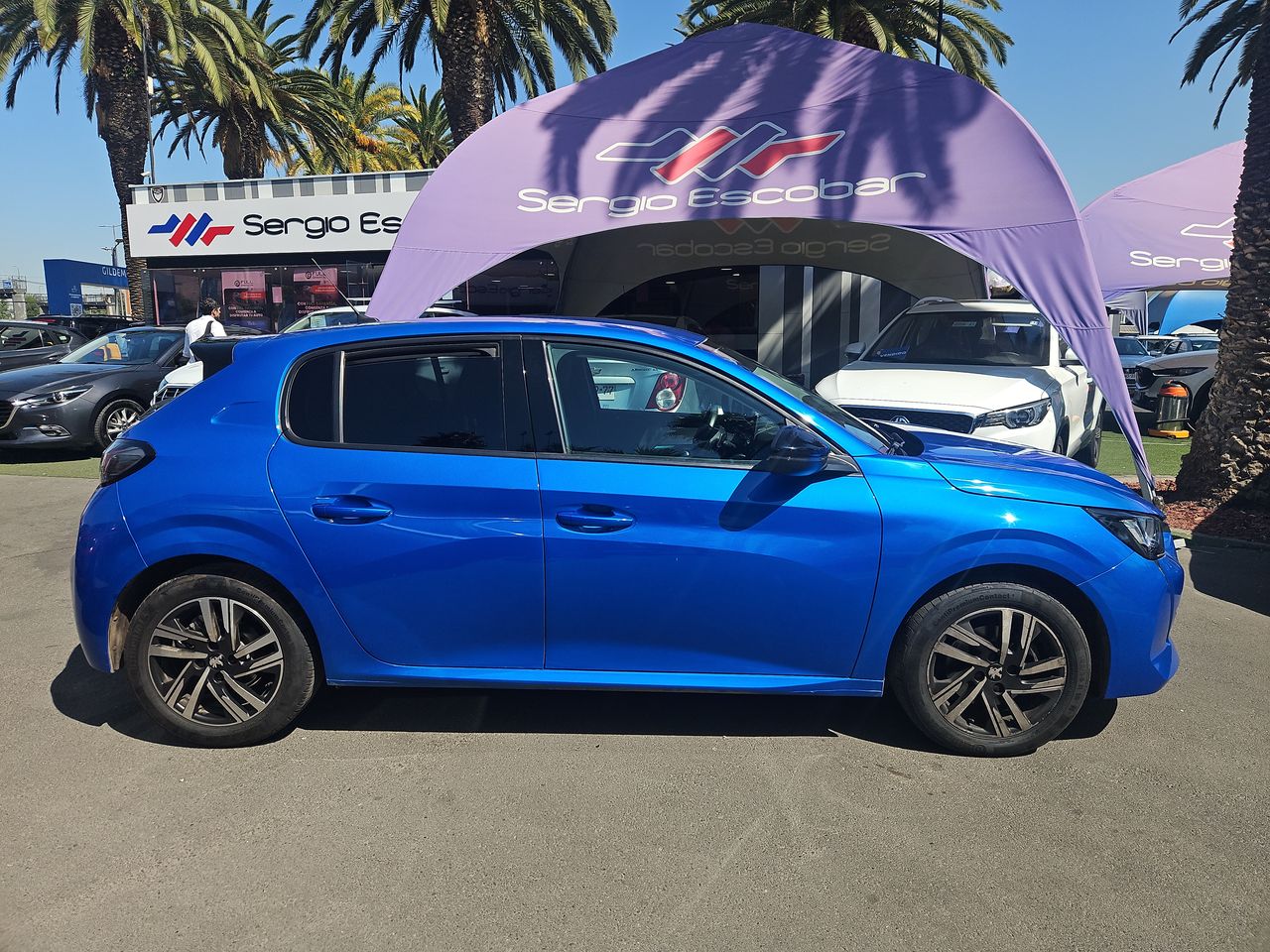 Peugeot 2008 2008 Puretech 130 Eat8 1.2 Aut 2023 Usado en Usados de Primera - Sergio Escobar