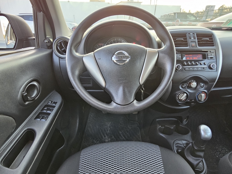 Nissan March Sport Drive 1.6 2018 Usado  Usado en Kovacs Usados