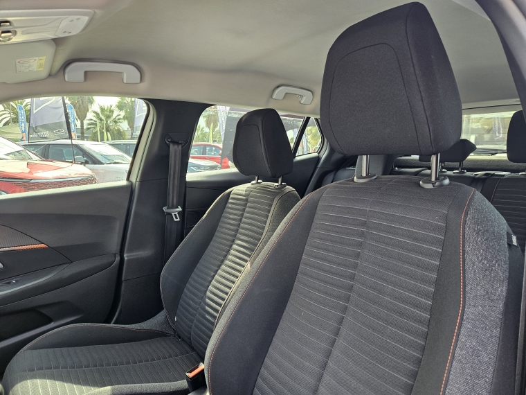 Peugeot 2008 1.2 Active Puretech 130 Mt 2020 Usado  Usado en Kovacs Usados