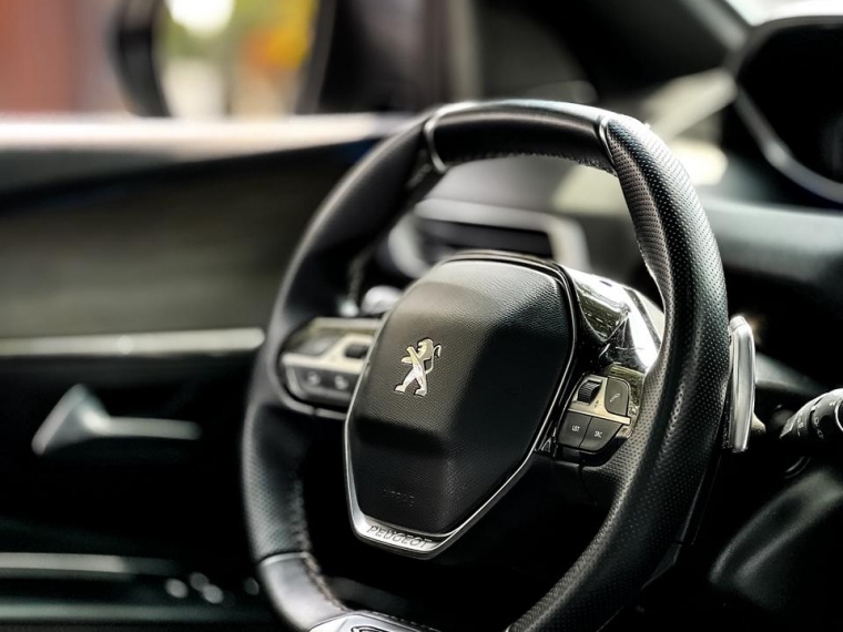 Peugeot 3008 1.6 Hybrid4 E-auto8 Gt. 2023 Usado en Autoadvice Autos Usados Peugeot 3008 1.6 Hybrid4 E-auto8 Gt. 2023 Usado en Autoadvice Autos Usados