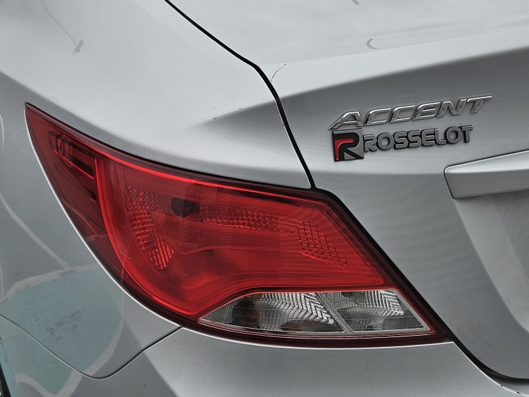 Hyundai Accent Accent Rb 1.4 2015 Usado en Rosselot Usados
