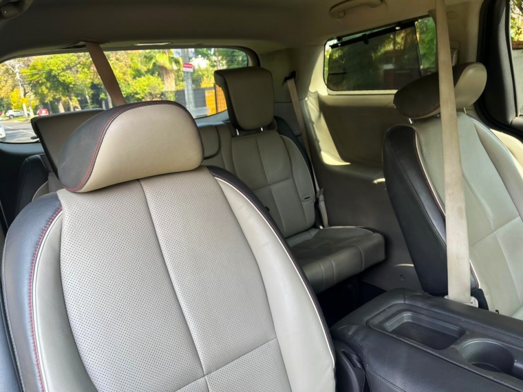 Kia Grand carnival 2.2 Dsl Auto Limited. 2017 Usado en Autoadvice Autos Usados Kia Grand carnival 2.2 Dsl Auto Limited. 2017 Usado en Autoadvice Autos Usados