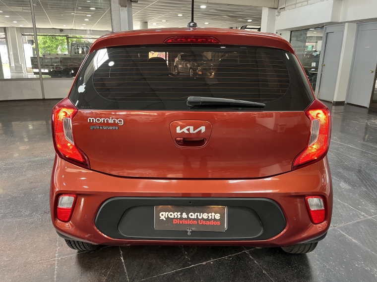 Kia Morning Ex 1.2l Ac Abs 5mt 2022  Usado en Grass & Arueste Usados