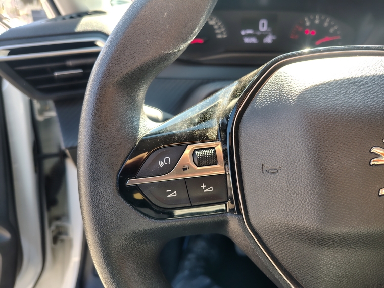 Peugeot 208 Nuevo 208 Style Puretech 75 Mt 1.2 Blanco Euro 6b 2024 Usado en Rosselot Usados