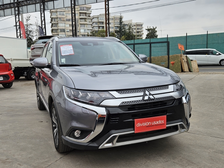 Mitsubishi New outlander Outlander 4x4 2.4 Aut 2022 Usado en Rosselot Usados