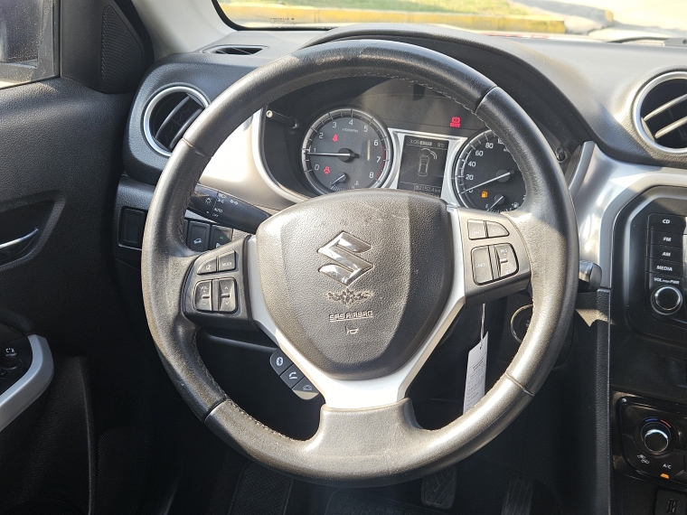 Suzuki Vitara 1.6 G Glx 5p Mt 4x4 2018 Usado Usado en Kovacs Usados Suzuki Vitara 1.6 G Glx 5p Mt 4x4 2018 Usado Usado en Kovacs Usados