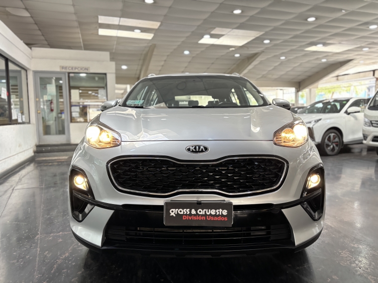 Kia Sportage Lx 2.0l Gsl 6mt 2wd 2019  Usado en Grass & Arueste