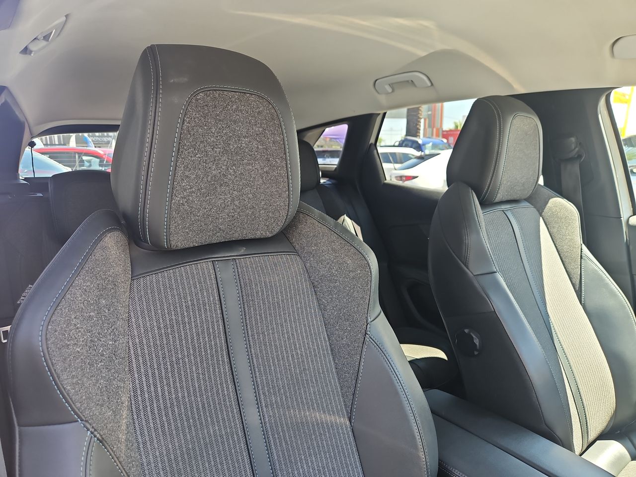 Peugeot 3008 3008 Blue Hdi 130 Eat8 1.5 Aut. 2021 Usado  Usado en Webautos.cl