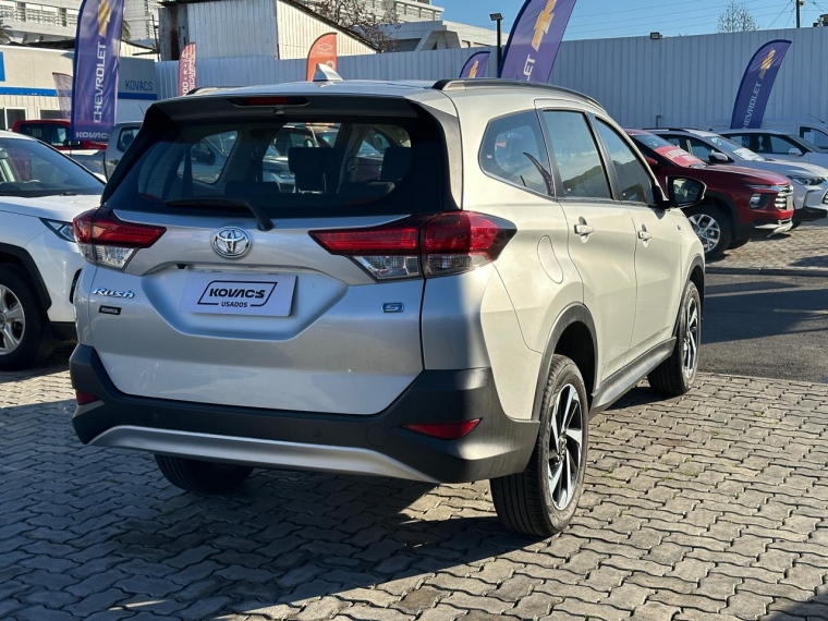 Toyota Rush 1.5 Xei Mt 2024 Usado  Usado en Kovacs Usados
