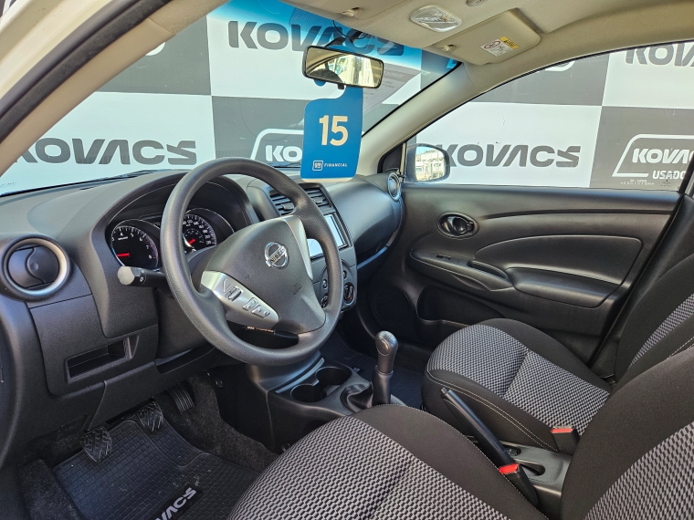Nissan Versa 1.6 V-drive Mt 2022 Usado  Usado en Kovacs Usados