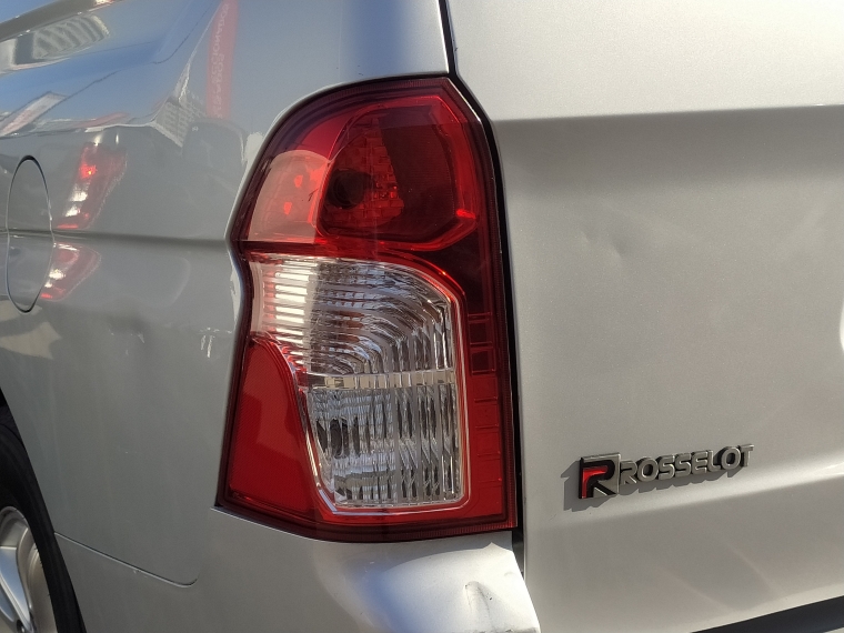 Ssangyong Actyon sport New Actyon Sport 4x2 2.0 Mt A/a Abs Ll -nas612 2017 Usado en Rosselot Usados