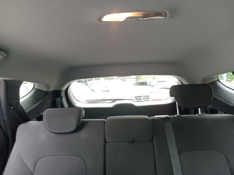 Hyundai Santa fe 2.4 At 5p 2017 Usado Usado en Webautos.cl Hyundai Santa fe 2.4 At 5p 2017 Usado Usado en Webautos.cl